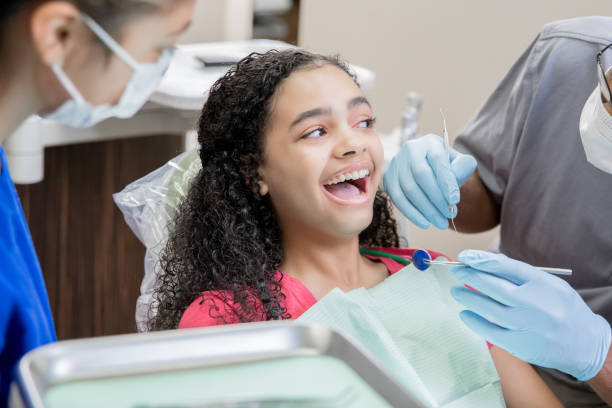 Best Emergency Dental Services for Seniors in Burbank, IL