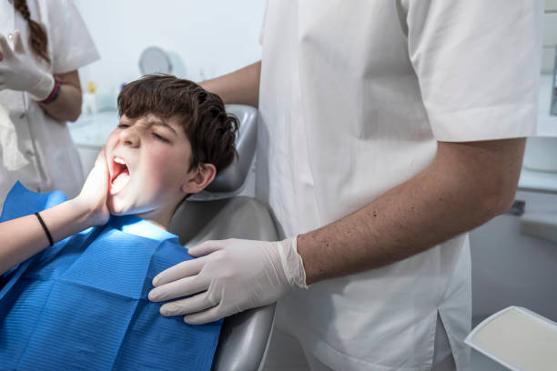 Best Emergency Dentist for Lost Fillings or Crowns in Burbank, IL