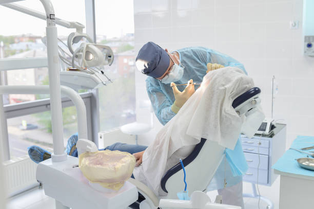 Best Holiday Emergency Dentist in Burbank, IL
